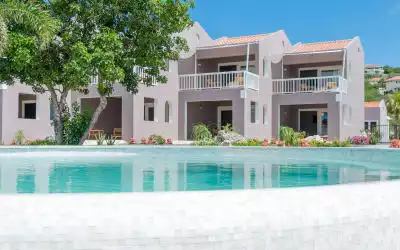 Coral Estate Luxury Resort mit 83 % Empfehlungsrate Coral Estate Luxury Resort in Sint Willibrordus