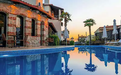 Samel Hotel in Siviris