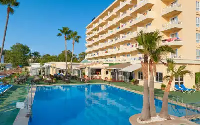 Grupotel Amapola in Platja de Muro - Playa de Muro