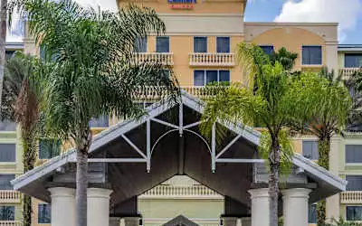 Hotel Comfort Suites Maingate East in Celebration