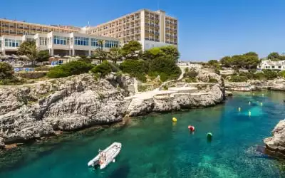 Globales Almirante Farragut in Ciutadella