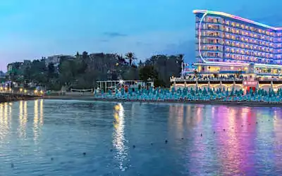 Granada Luxury Beach mit 98 % Empfehlungsrate Granada Luxury Beach in Avsallar