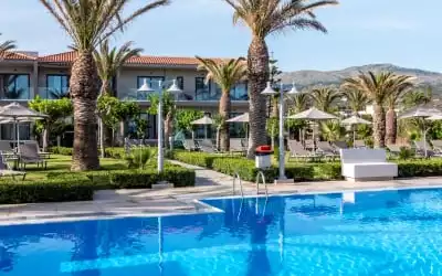 Hotel Marinos Beach in Platanes