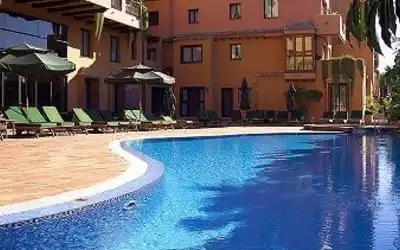 BlueBay Estepona Beach in Estepona