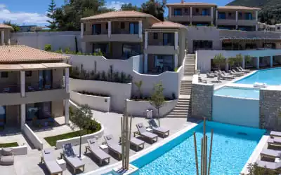 Crystal Waters in Nikiana [Lefkada]