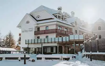 Mein Hotel Fast mit 100 % Empfehlungsrate Mein Hotel Fast in Wenigzell