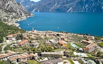 Hotel Royal Village mit 87 % Empfehlungsrate Hotel Royal Village in Limone
