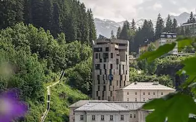 Urban Nature Bad Gastein - Badeschloss in Bad Gastein