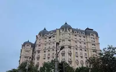 Legendale Hotel Beijing in Peking