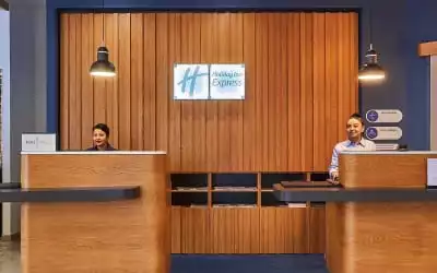 Holiday Inn Express Malta mit 97 % Empfehlungsrate Holiday Inn Express Malta in St Julian's