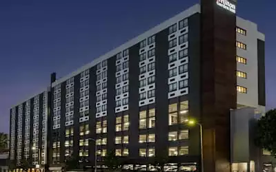 Hilton Garden Inn LAX Los Angeles Airport in Inglewood