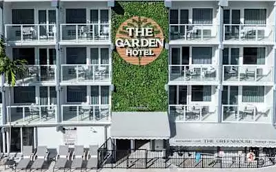 Royal Beach Palace in Lauderdale-by-the-Sea