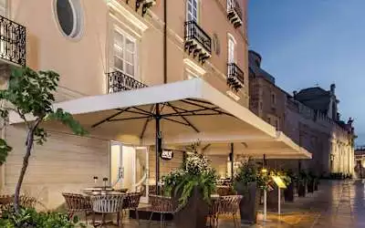 Hotel Roma mit 100 % Empfehlungsrate Hotel Roma in Siracusa - Syrakus