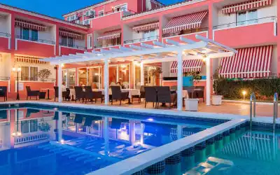 Hotel Sa Barrera - Adults only in Cala'n Porter