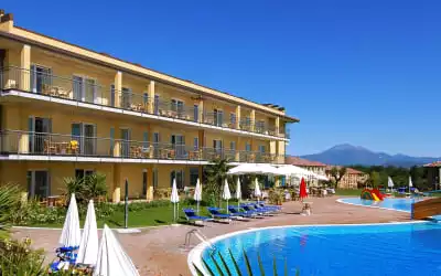 Hotel Bella Italia mit 84 % Empfehlungsrate Hotel Bella Italia in Peschiera del Garda