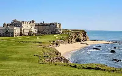 Hotel The Ritz-Carlton Half Moon Bay mit 100 % Empfehlungsrate Hotel The Ritz-Carlton Half Moon Bay in Half Moon Bay