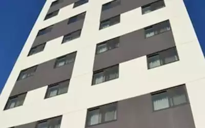 LIC Plaza Hotel mit 100 % Empfehlungsrate LIC Plaza Hotel in Long Island City