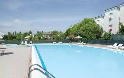 Long Beach Village in Lido Adriano