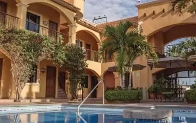 Hotel Hacienda Suites Loreto in Loreto
