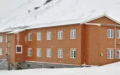 Gjestehuset 102 mit 100 % Empfehlungsrate Gjestehuset 102 in Longyearbyen