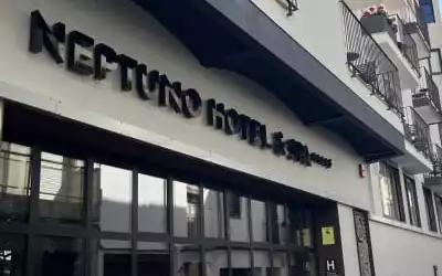 Neptuno Apartaments in Calella