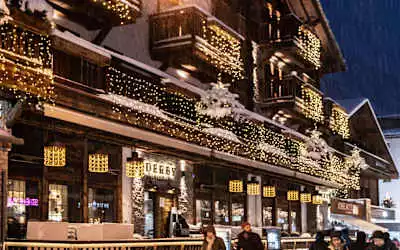 Hotel Derby mit 89 % Empfehlungsrate Hotel Derby in Zermatt