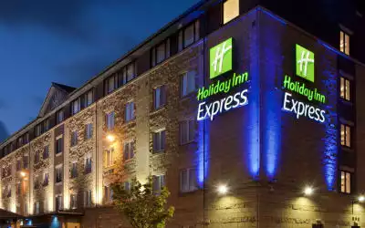 Hotel Holiday Inn Express Edinburgh Waterfront mit 100 % Empfehlungsrate Hotel Holiday Inn Express Edinburgh Waterfront in Leith