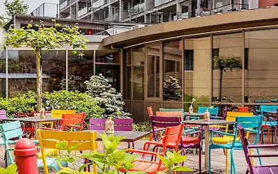 Hotel Ibis Amsterdam City Stopera mit 99 % Empfehlungsrate Hotel Ibis Amsterdam City Stopera in Amsterdam