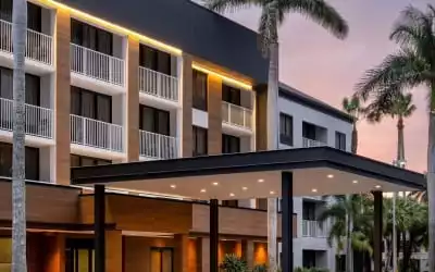 Hotel Courtyard by Marriott Naples in Naples