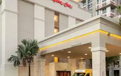 Hotel Hampton Inn Miami Dadeland in Sunset