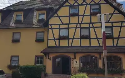 Best Western Hotel Au Cheval Blanc Mulhouse Nord mit 95 % Empfehlungsrate Best Western Hotel Au Cheval Blanc Mulhouse Nord in Baldersheim