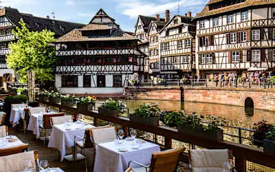 Hôtel & Spa RÉGENT PETITE FRANCE, WorldHotel Collection mit 99 % Empfehlungsrate Hôtel & Spa RÉGENT PETITE FRANCE, WorldHotel Collection in Straßburg