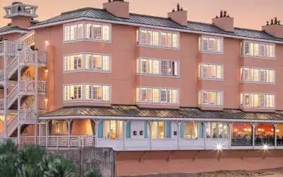 Hotel Spindrift Inn in Monterey