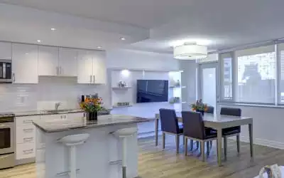 Hotel Town Inn Suites Toronto in Toronto