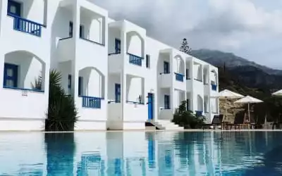 Sarris Hotel mit 83 % Empfehlungsrate Sarris Hotel in Lefkos