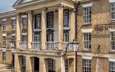 Hotel Mercure White Hart Salisbury in Salisbury