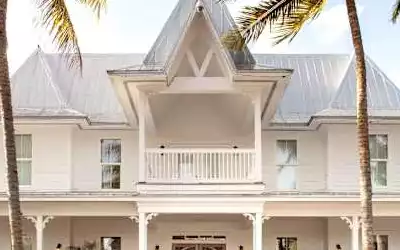 Hotel Tranquility Bay Beach House Resort in Marathon