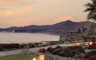 Hotel Spyglass Inn mit 93 % Empfehlungsrate Hotel Spyglass Inn in Shell Beach