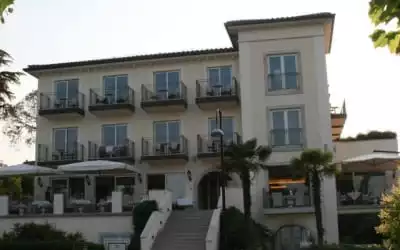 Hotel Villa Rosa Desenzano mit 100 % Empfehlungsrate Hotel Villa Rosa Desenzano in Desenzano del Garda