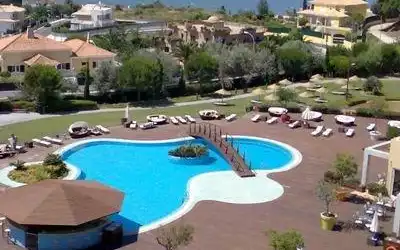 Solplay Apartment Hotel in Linda-a-Velha