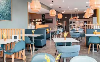 Hotel Suite Novotel Luxembourg mit 100 % Empfehlungsrate Hotel Suite Novotel Luxembourg in Luxemburg Stadt