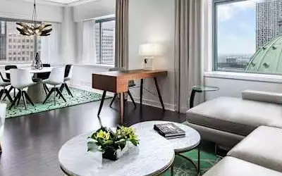 Hotel Fairmont The Queen Elizabeth in Montreal