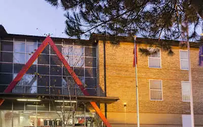 RAMADA Hotel London Stansted Airport mit 100 % Empfehlungsrate RAMADA Hotel London Stansted Airport in Birchanger