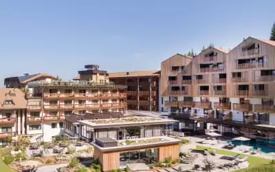 Hotel Cristal mit 99 % Empfehlungsrate Hotel Cristal in Nova Ponente - Deutschnofen