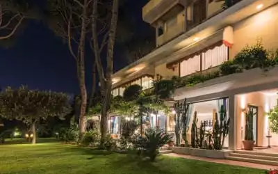 Hotel Andreaneri mit 100 % Empfehlungsrate Hotel Andreaneri in Marina di Pietrasanta