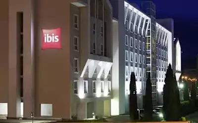Hotel Ibis Firenze Nord Aeroporto mit 97 % Empfehlungsrate Hotel Ibis Firenze Nord Aeroporto in Sesto Fiorentino