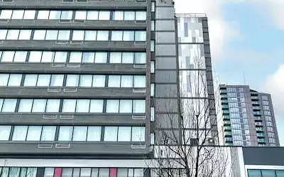 Sandman Hotel Vancouver City Centre mit 86 % Empfehlungsrate Sandman Hotel Vancouver City Centre in Vancouver