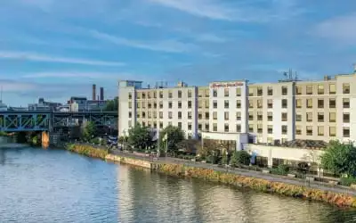 Hampton Inn & Suites Newark-Harrison-Riverwalk in Harrison