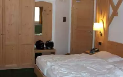 Hotel Alpine Mugon in Vason