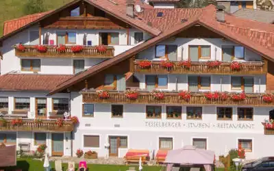 Naturhotel Miraval mit 100 % Empfehlungsrate Naturhotel Miraval in Gais